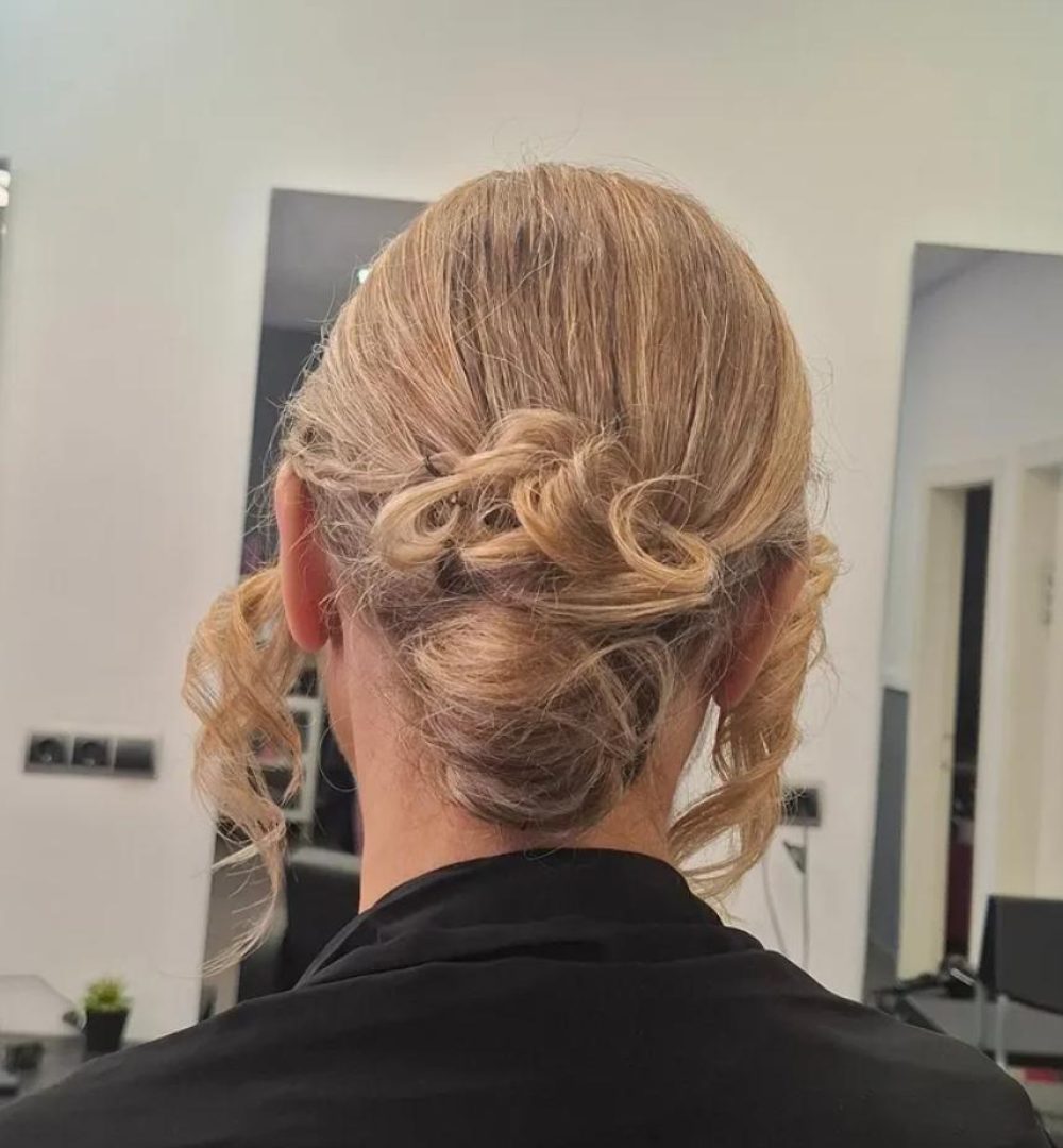 Recogido elegante para evento en La Pelu de Rosa Castellón