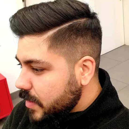 Corte de caballero con degradado en peluquería de Castellón