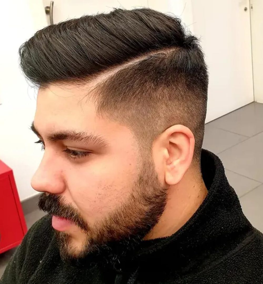 Corte de caballero con degradado en peluquería de Castellón